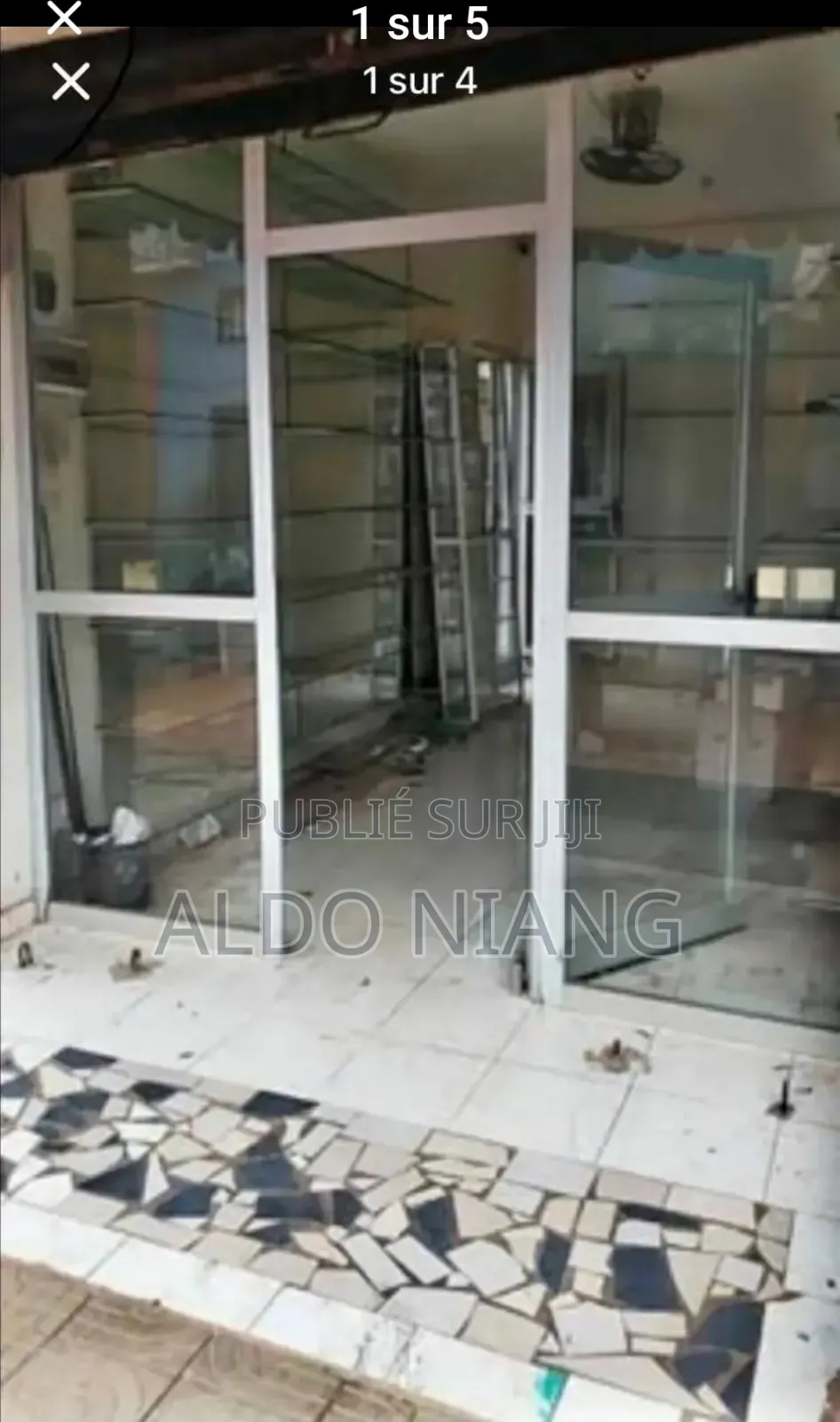 Magasin À Louer