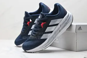 Trunik Adidas Disponible