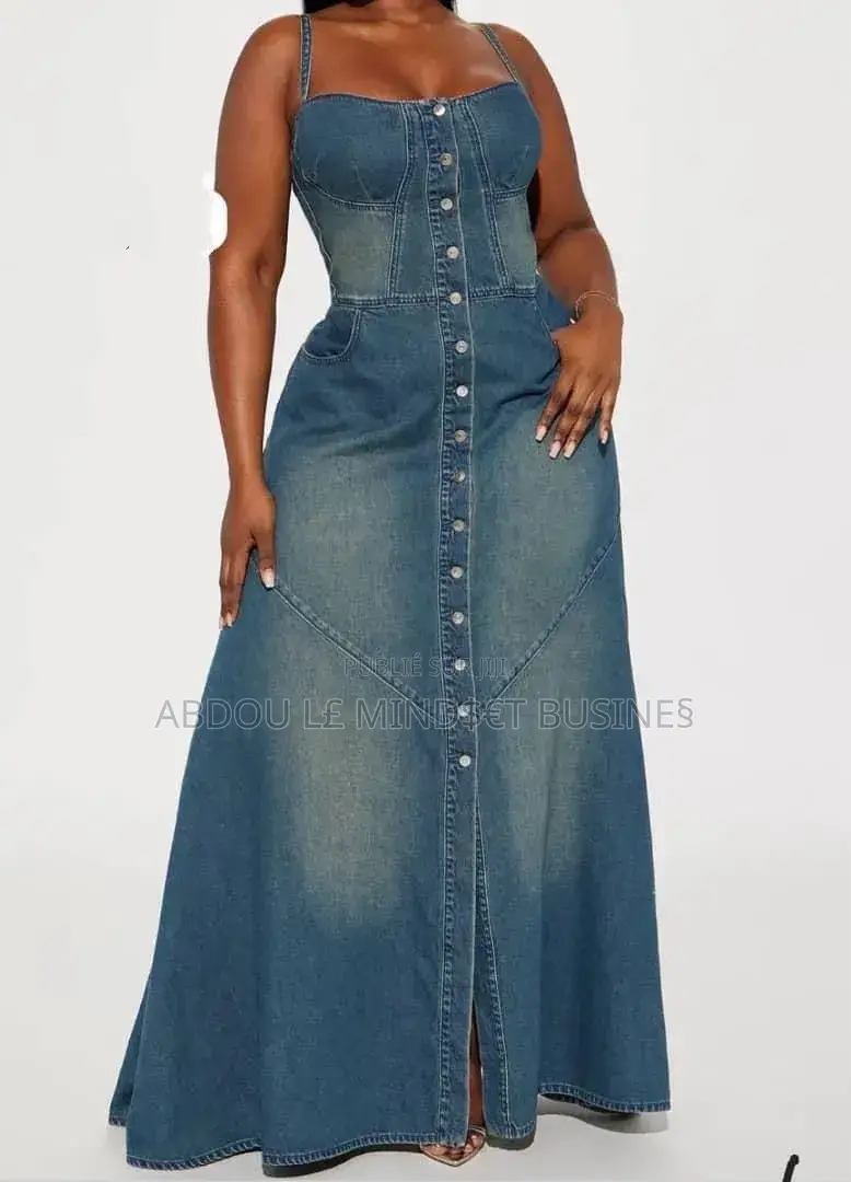 Robe Longue Jeans Très Classe Disponible