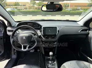 Peugeot 2008 1.6 BlueHD (120 Hp) 2018 Autre