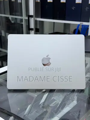Nouveau Ordinateur portable Apple MacBook Air 16GB Apple M4 SSD 256GB