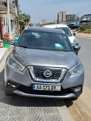 Nissan Kicks 2021 Gris