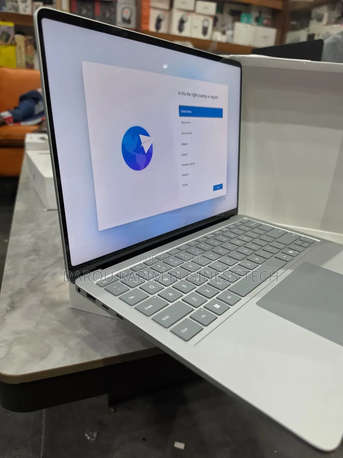 Nouveau Microsoft Autre 16GB Qualcomm Snapdragon X Plus SSD 512GB