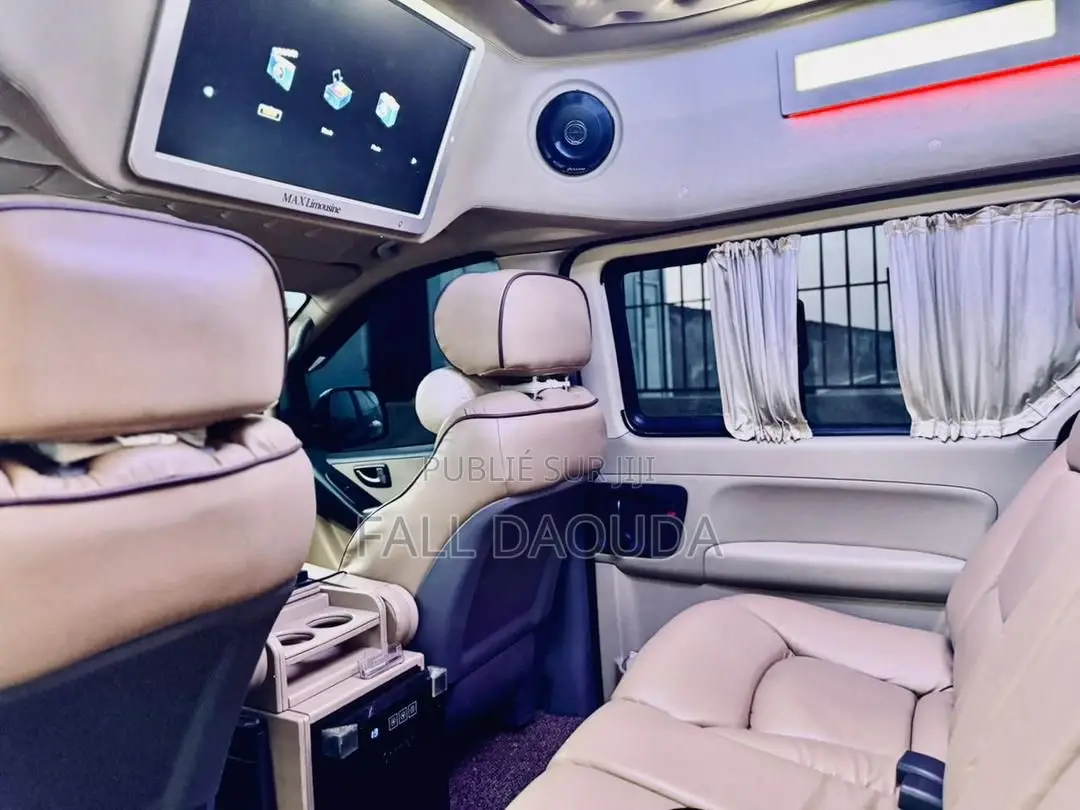 Hyundai Grandeur 2018 Noir