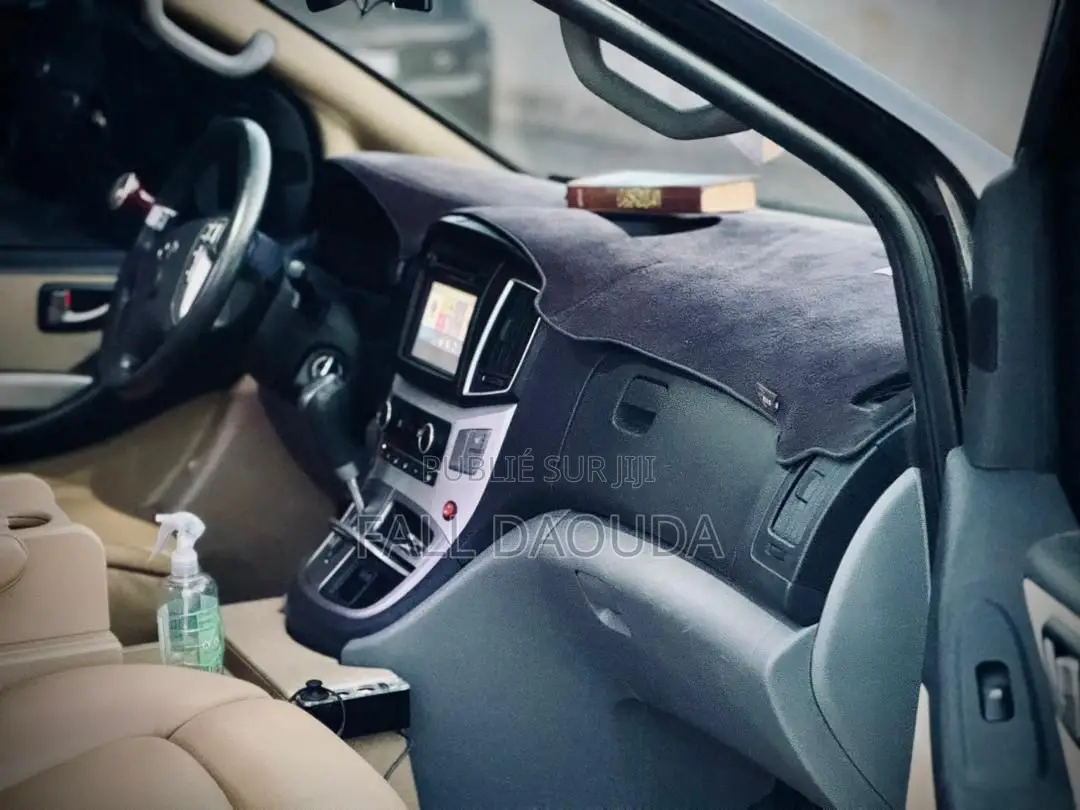 Hyundai Grandeur 2018 Noir