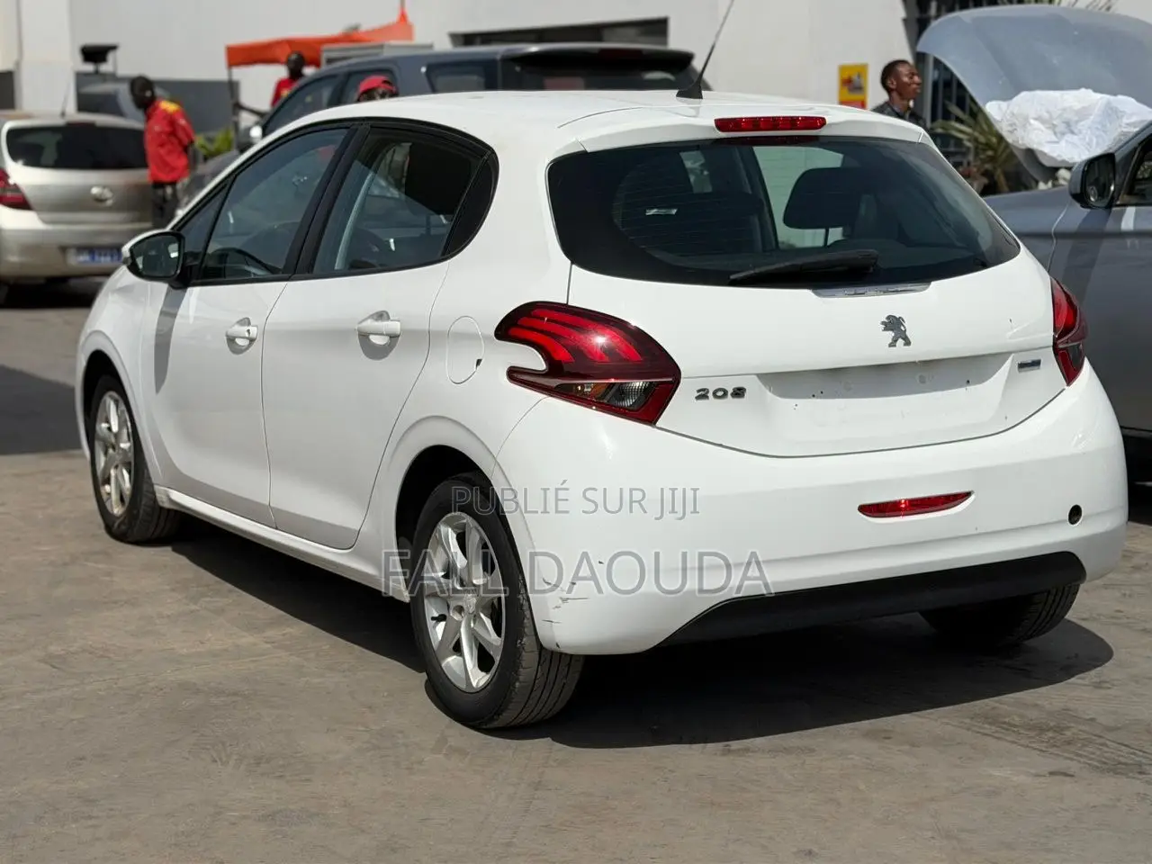Peugeot 208 2016 Blanc