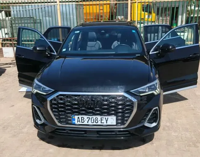 Audi Q3 2020 Autre