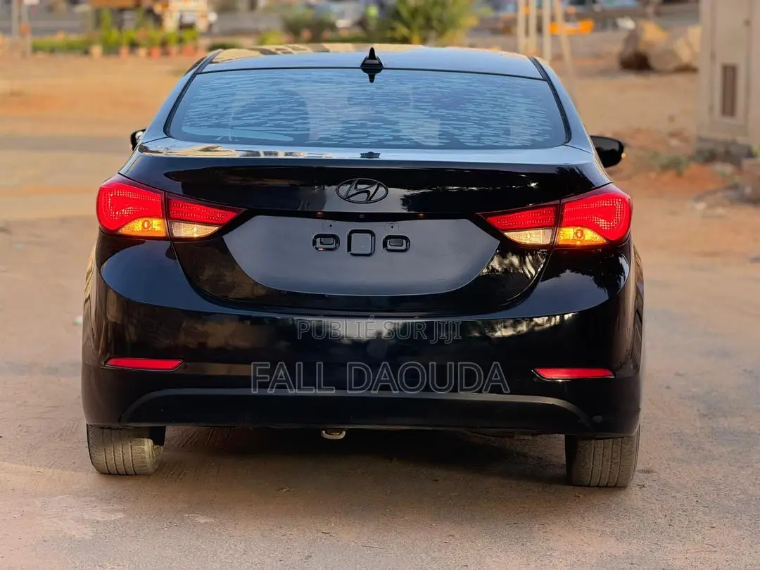 Hyundai Elantra 2016 Noir