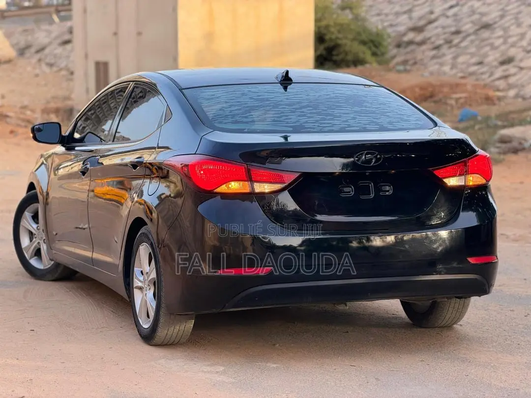 Hyundai Elantra 2016 Noir