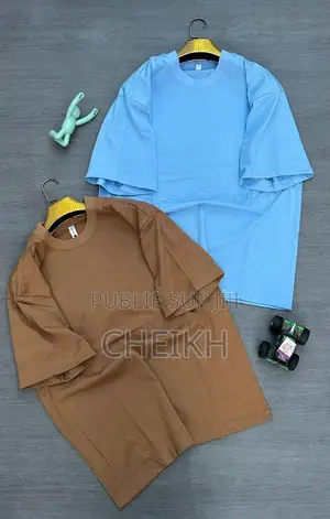 T-Shirt À Couleur Unique