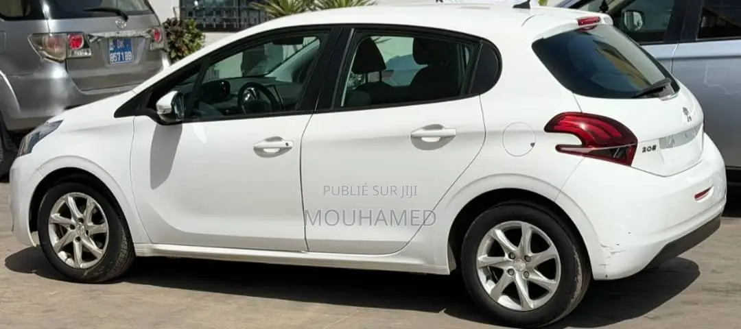 Peugeot 208 2016 Blanc
