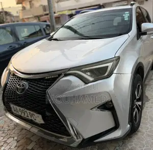 Toyota RAV4 Limited 4dr SUV (2.5L 4cyl 6A) 2015 Gris