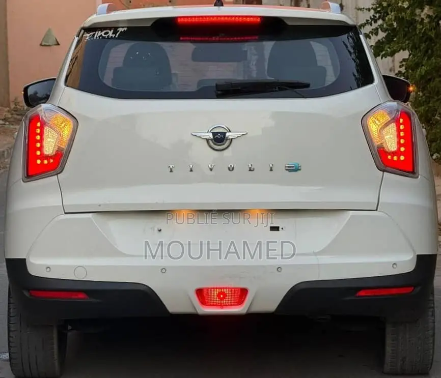 SsangYong Musso 2016 Blanc