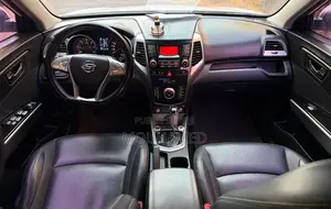 SsangYong Musso 2016 Blanc
