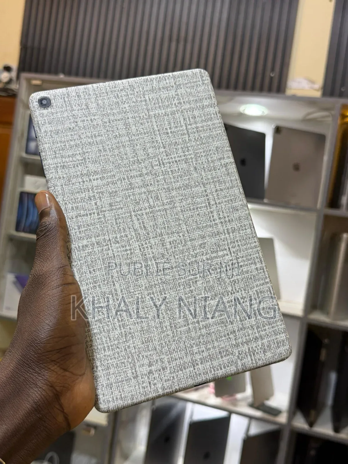 Nouveau Samsung Galaxy Tab A 10.1 (2019) 64 GB Gris