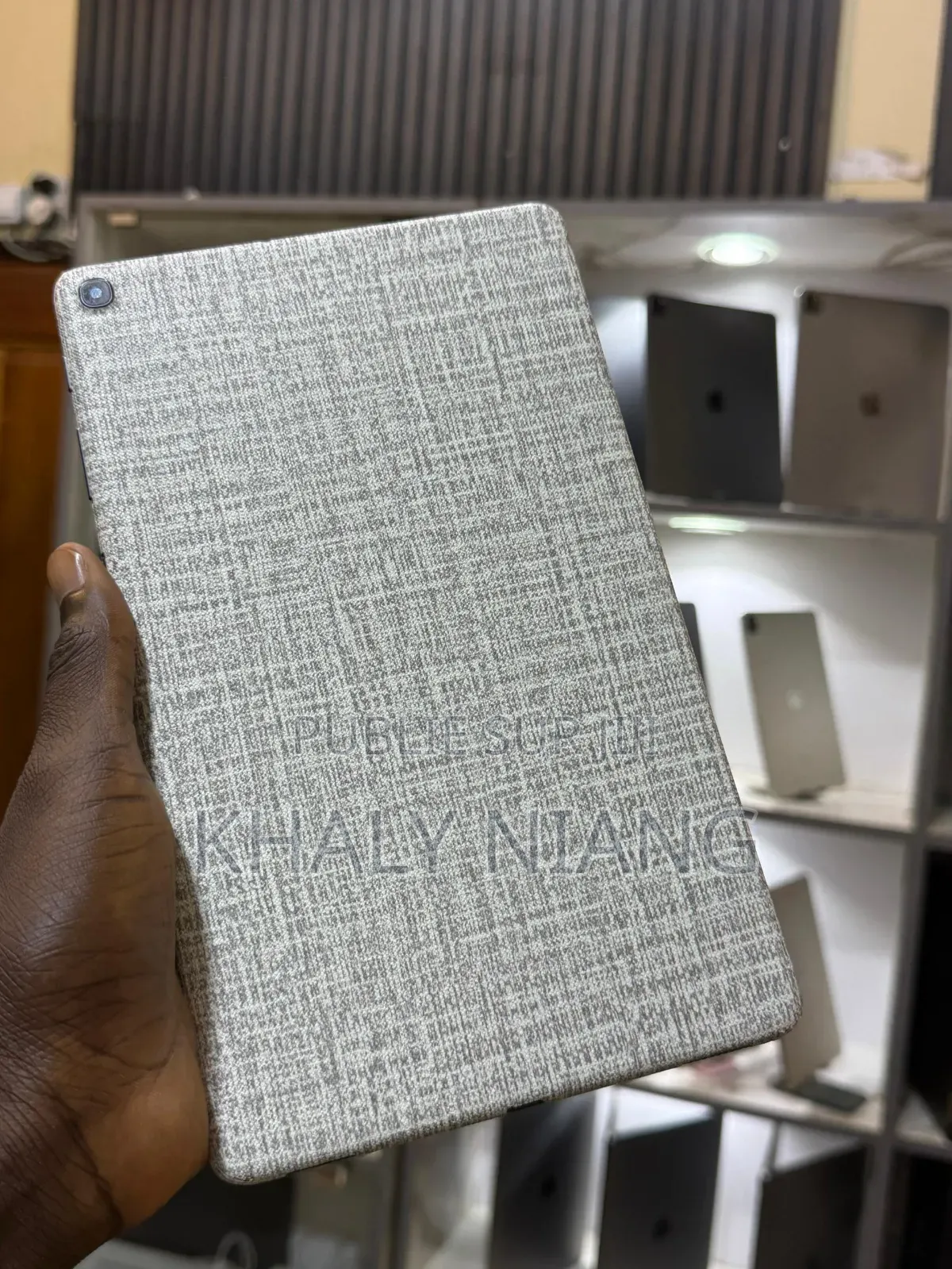 Nouveau Samsung Galaxy Tab A 10.1 (2019) 64 GB Gris
