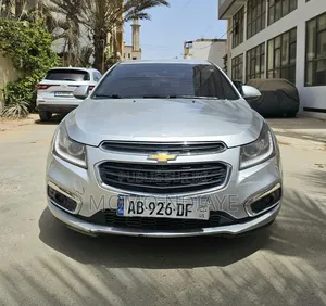 Chevrolet Cruze LS 4dr Sedan (1.5L 4cyl 6A) 2016 Gris