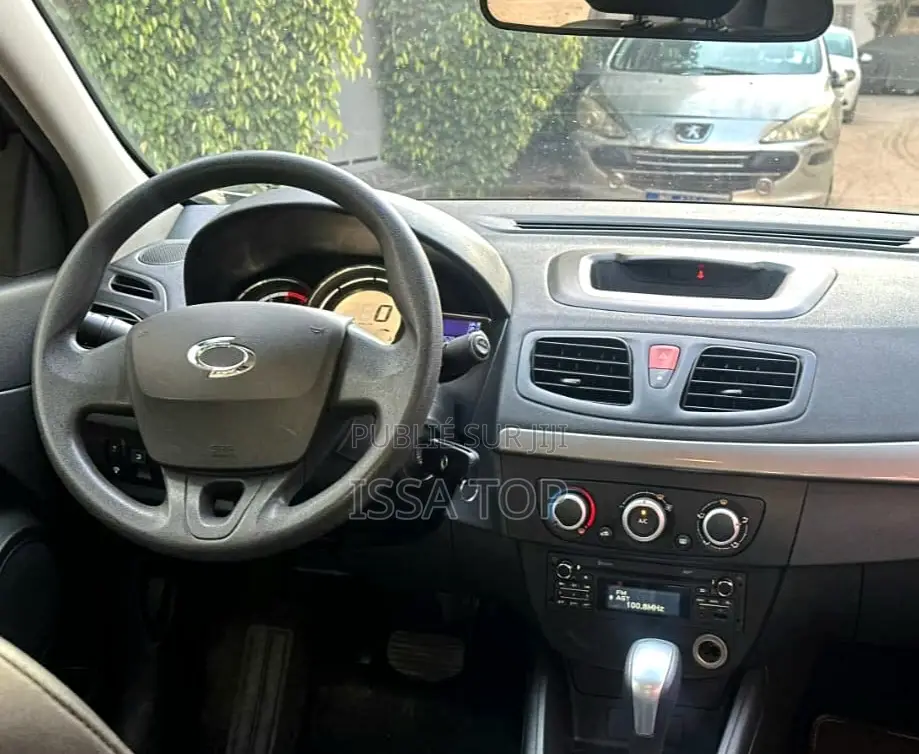 Renault Samsung SM6 2017 Gris
