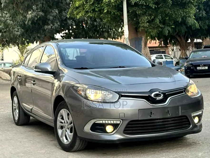 Renault Samsung SM6 2017 Gris