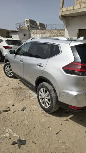 Nissan Rogue SV AWD 2018 Gris