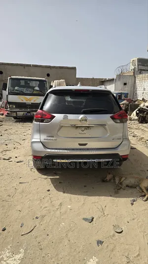 Nissan Rogue SV AWD 2018 Gris