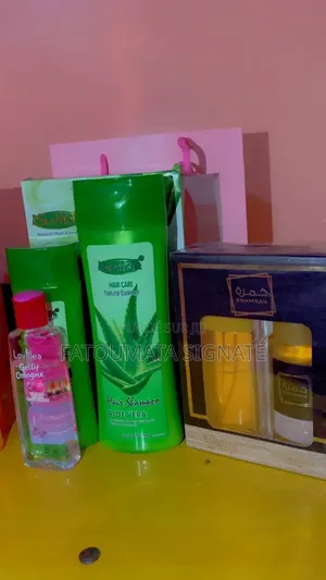 Pack Parfums ;Déodorant ;Shampooing ;Démêlant Et Huile Parfumé
