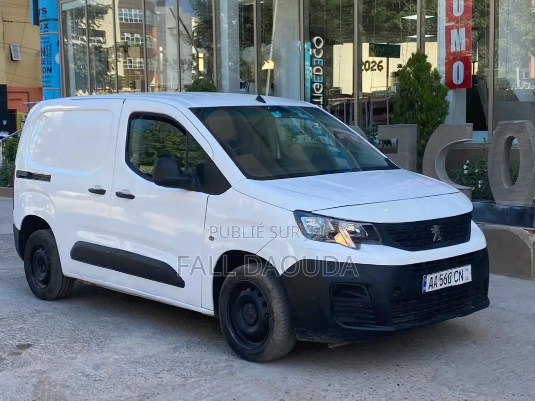 Peugeot Partenaire 2020 Blanc