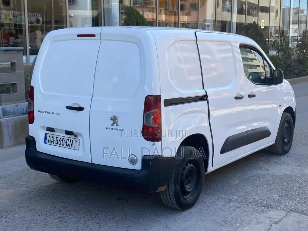 Peugeot Partenaire 2020 Blanc