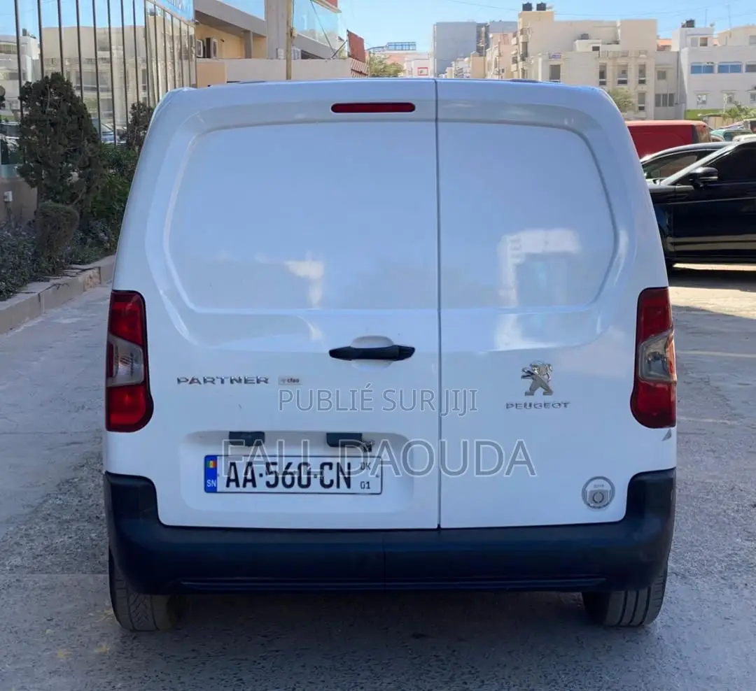 Peugeot Partenaire 2020 Blanc