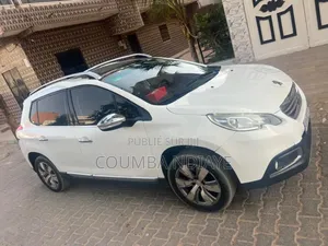 Peugeot 2008 2016 Blanc cassé