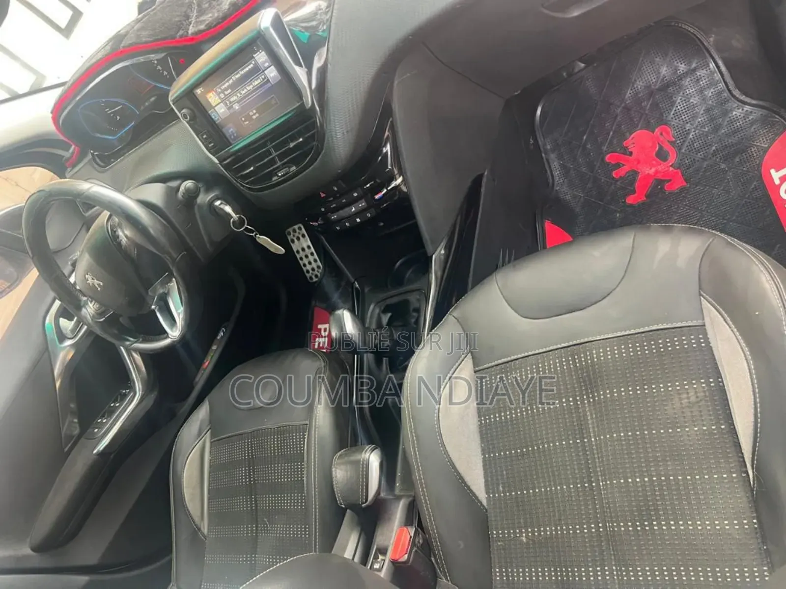 Peugeot 2008 2016 Blanc cassé
