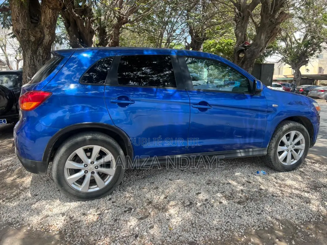 Mitsubishi Outlander 2015 Bleu