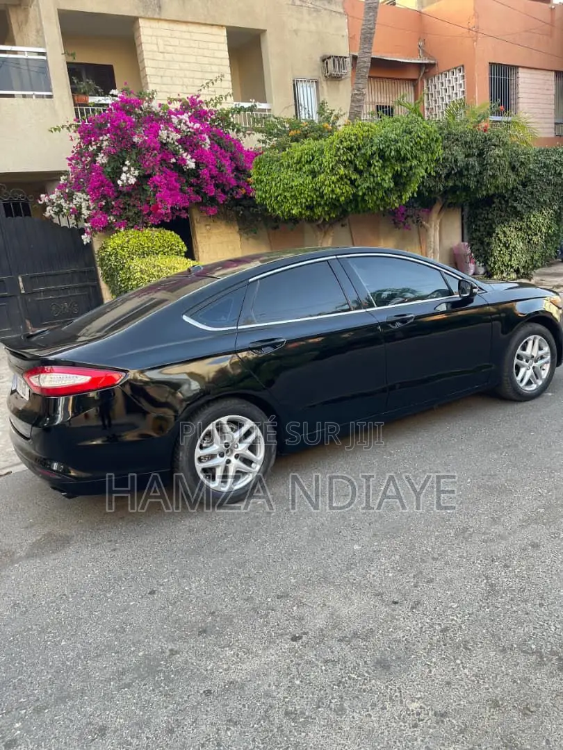 Ford Fusion 2015 Noir