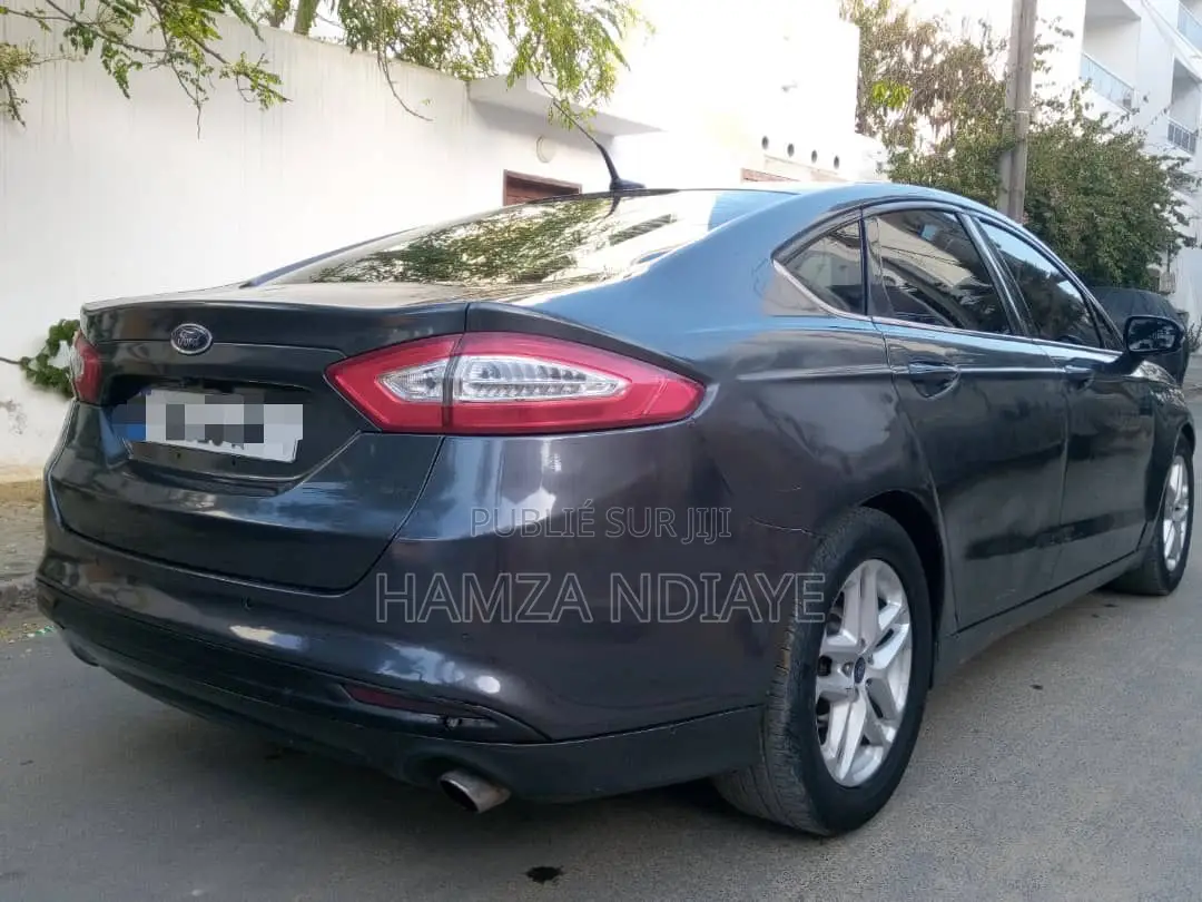 Ford Fusion 2016 Gris