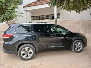 Toyota Highlander 2018 Noir