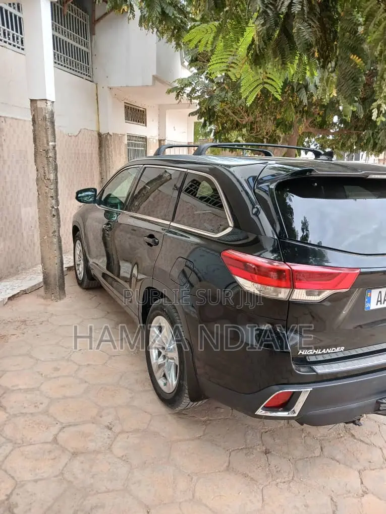 Toyota Highlander 2018 Noir