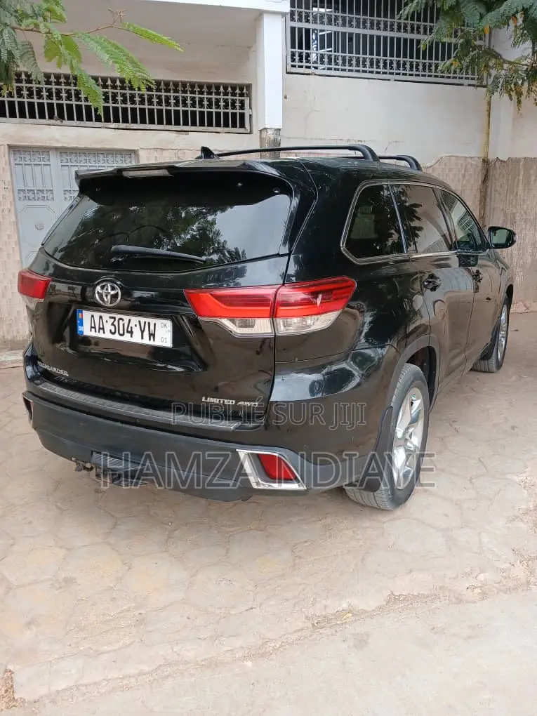 Toyota Highlander 2018 Noir
