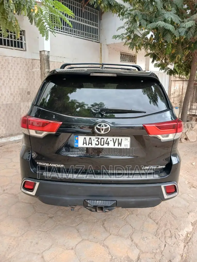 Toyota Highlander 2018 Noir