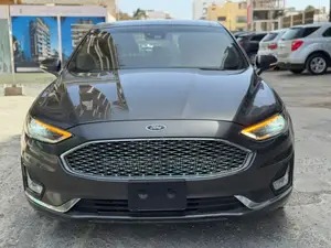 Ford Fusion 2019 Noir