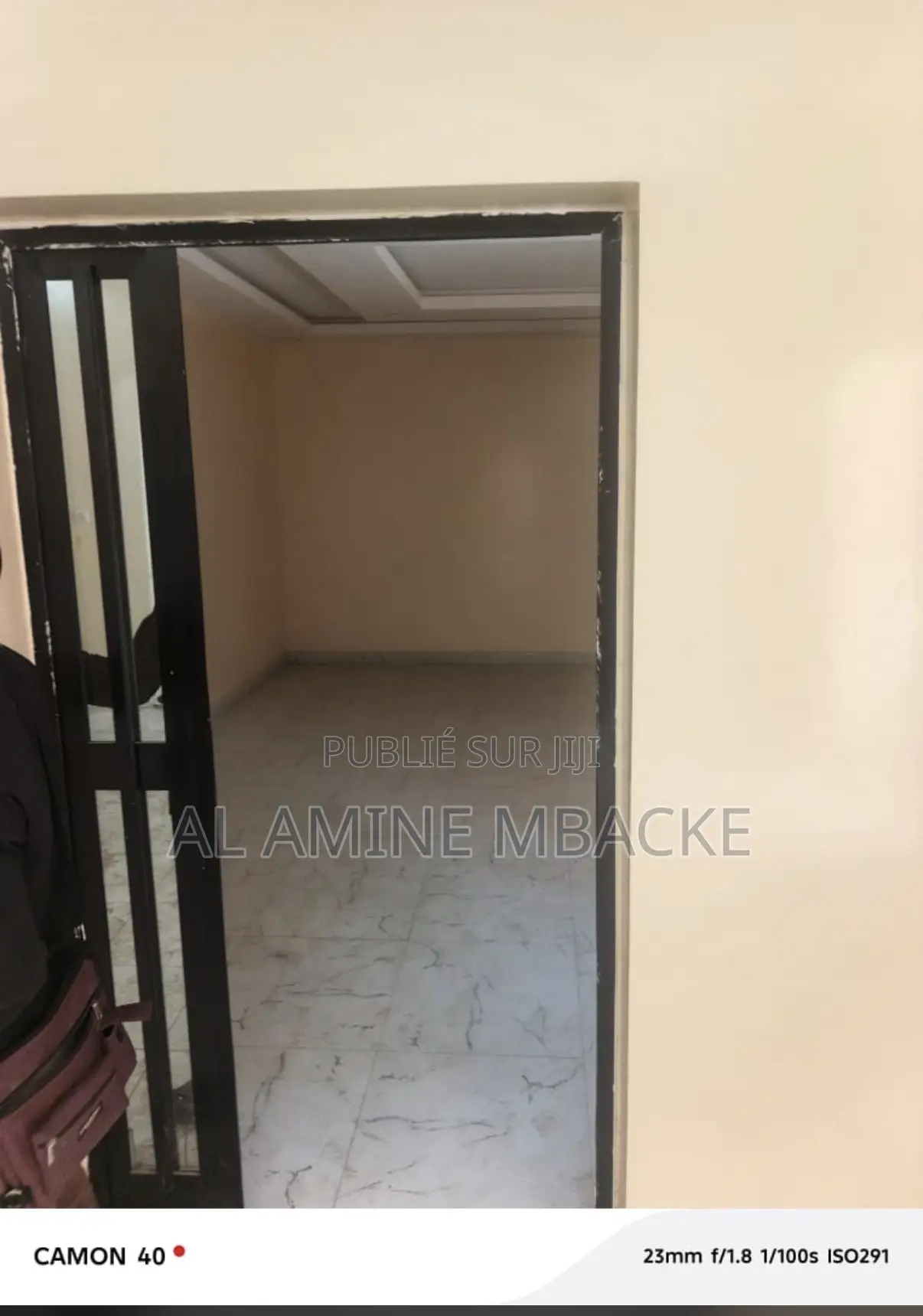 4chbre Chambre et salon dans Mbédiène à Vendre