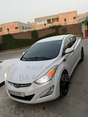 Hyundai Avante 2014 Blanc