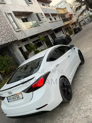 Hyundai Avante 2014 Blanc