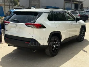 Toyota RAV4 2019 Blanc