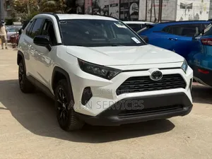 Toyota RAV4 2019 Blanc