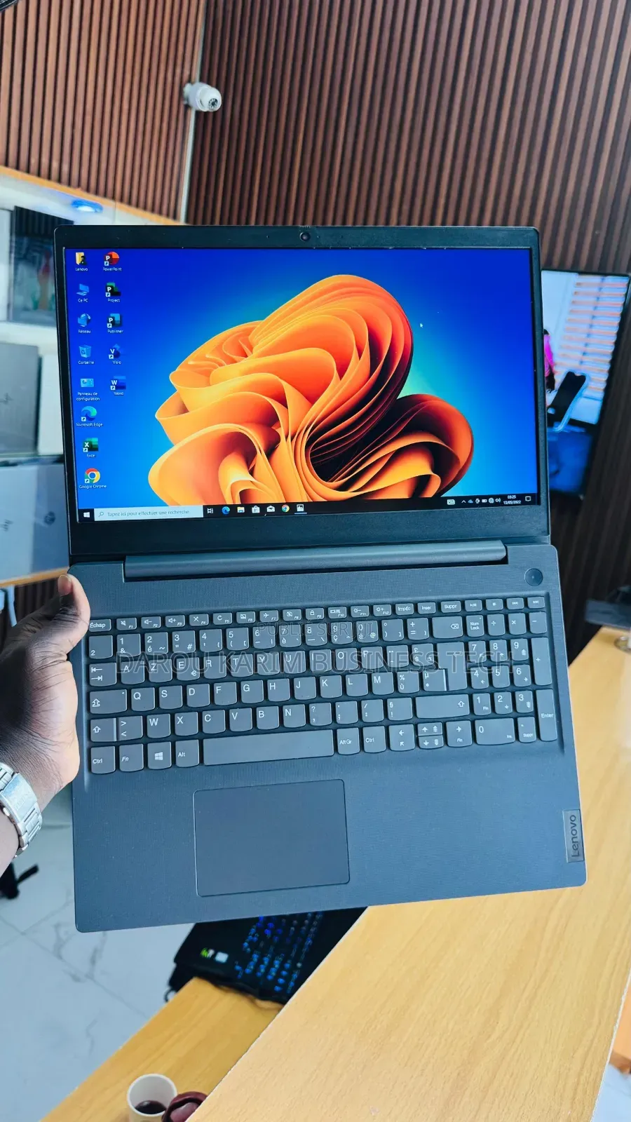 Ordinateur portable Lenovo V15 4GB Intel Celeron HDD+SSD 1T