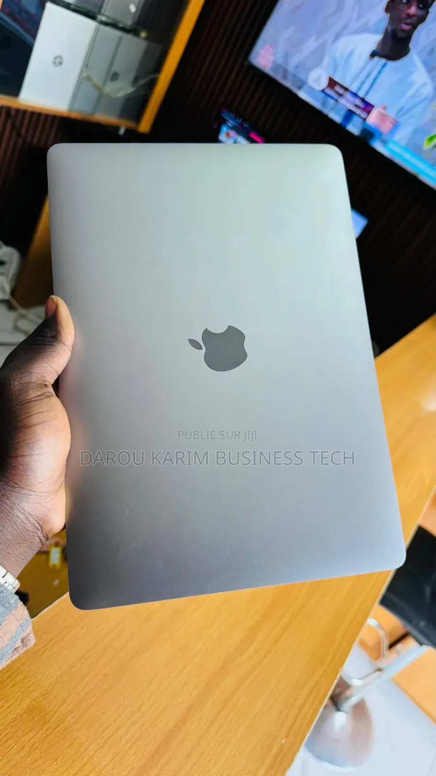 Nouveau Apple MacBook Pro 2020 16GB Apple M1 SSD 512GB