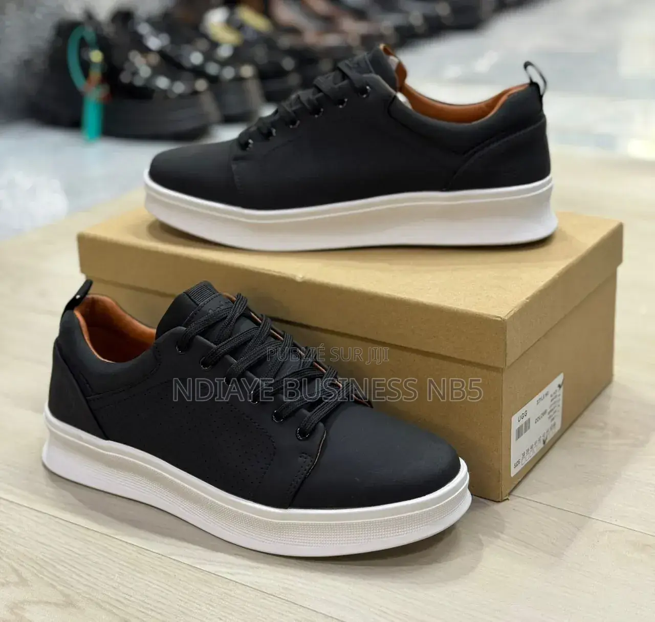 Vente De Chaussures De Classe Très Élégant