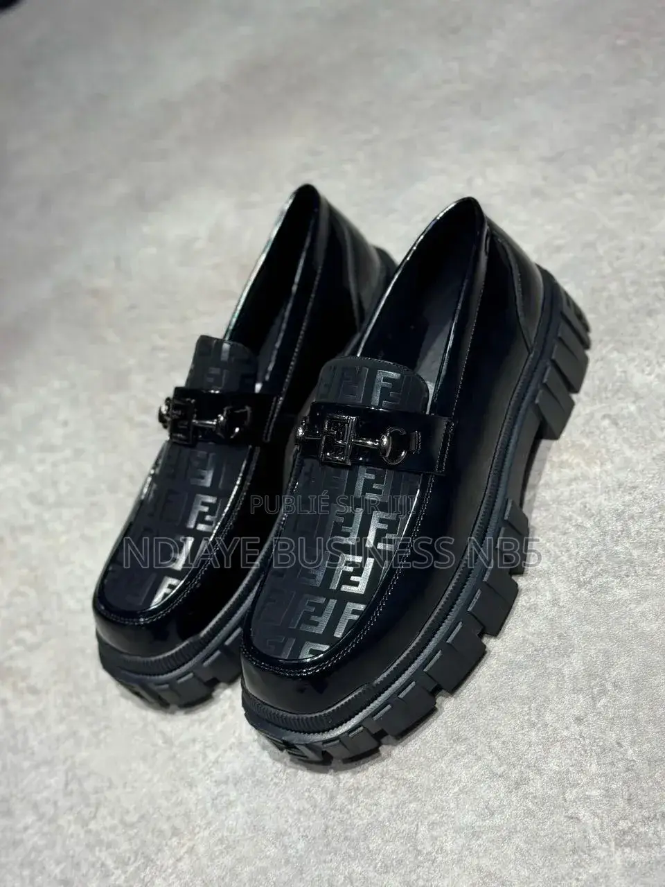 Vente De Chaussures De Classe Très Élégant