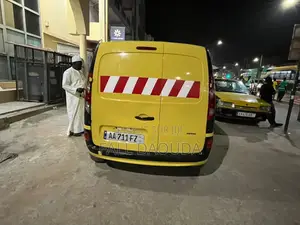 Renault Kangoo 2012 Jaune