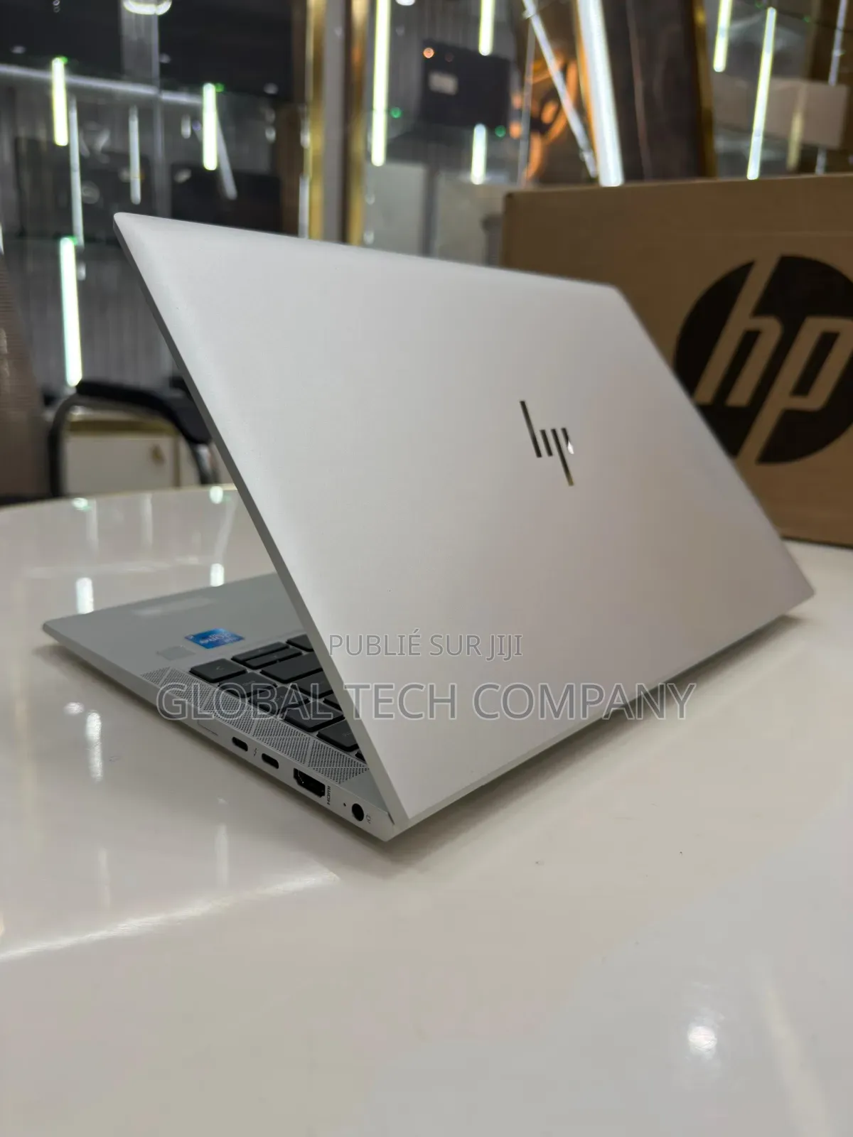 Nouveau HP EliteBook 840 G8 8GB Intel Core i5 SSD 512GB